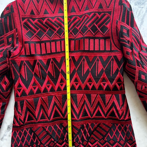 Alice + Olivia Christian Red Black Embroidered Silk Blazer geometric pattern M - Picture 14 of 14